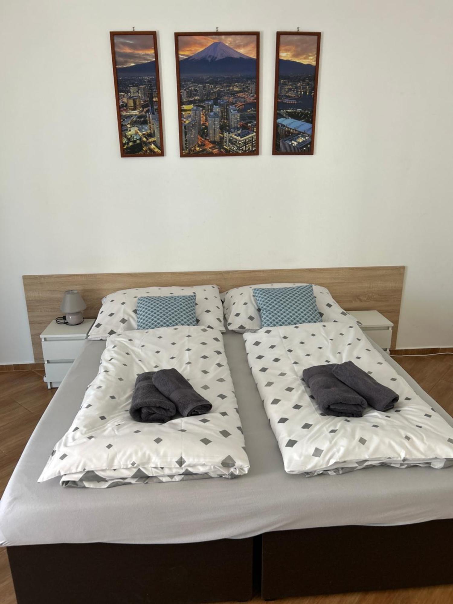 Konde Apartments B Dunajská Streda 外观 照片