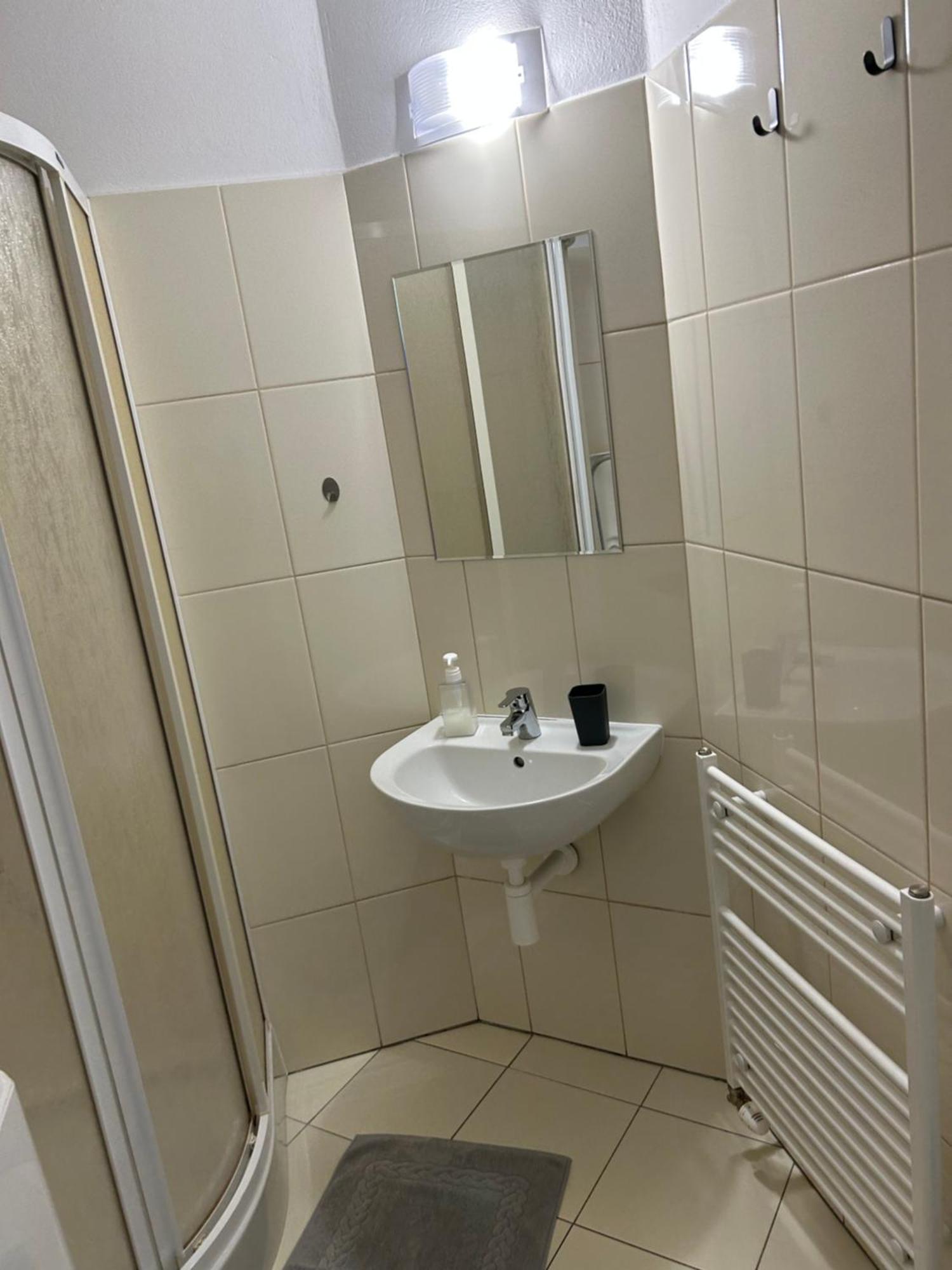 Konde Apartments B Dunajská Streda 外观 照片